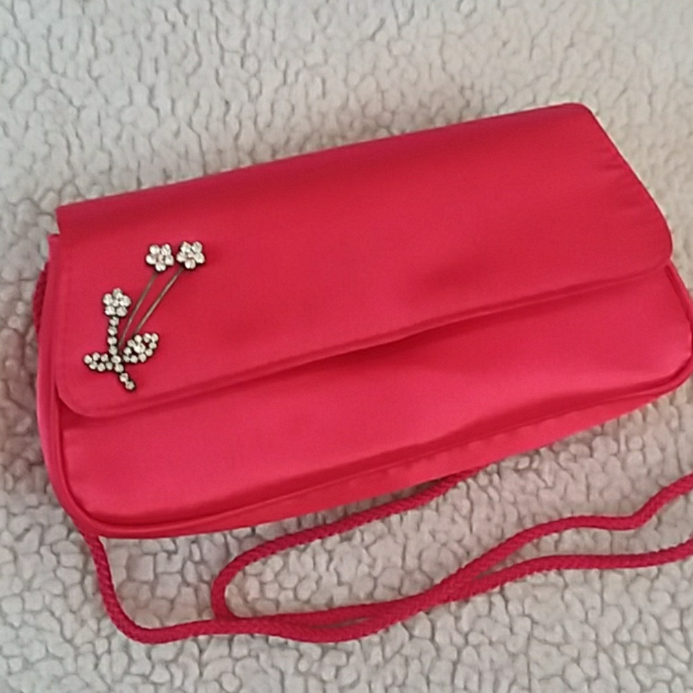 🆕️ Red Elegant Dressy, Satin Purse / Gunne Sax